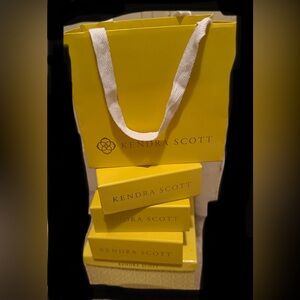 Kendra Scott Bag and Boxes (NO JEWELRY)